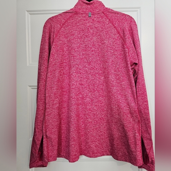 Two Nike Women's Long Sleeve Dri-Fit Shirts sz xl - Picture 2 of 5